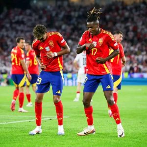 Nico Williams Pushes for Barça Move: Player Initiated Talks, Speaks Directly with Hansi Flick